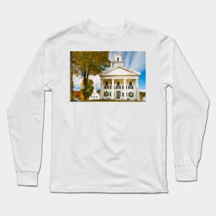 Windham Couty Court House Newfane, Vermont, USA. Long Sleeve T-Shirt